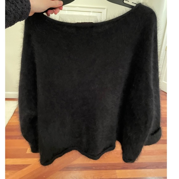 Vintage Juicy Couture Furry Black Oversized Sweater $125 One Size - Picture 4 of 9